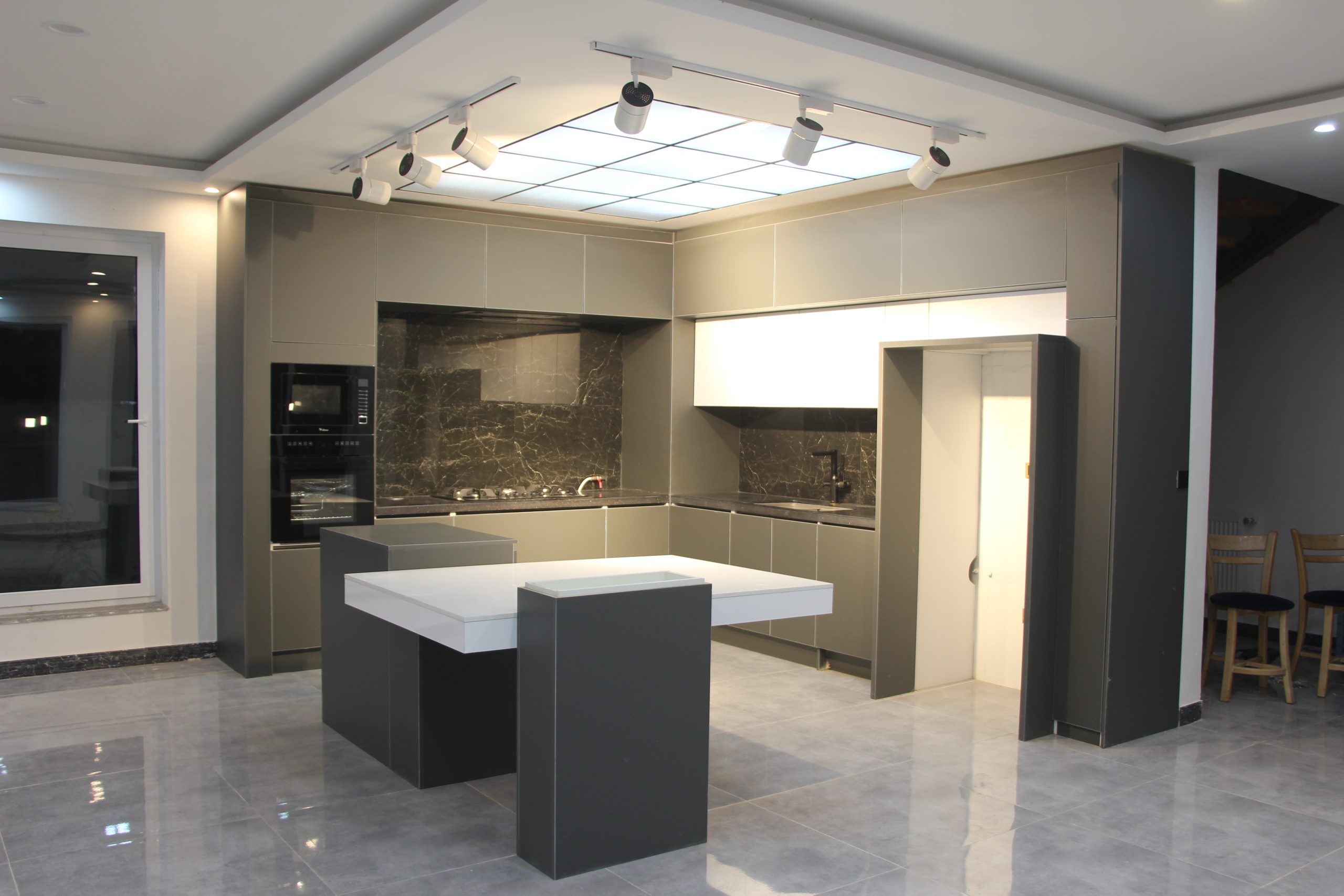 کابینت در فومن