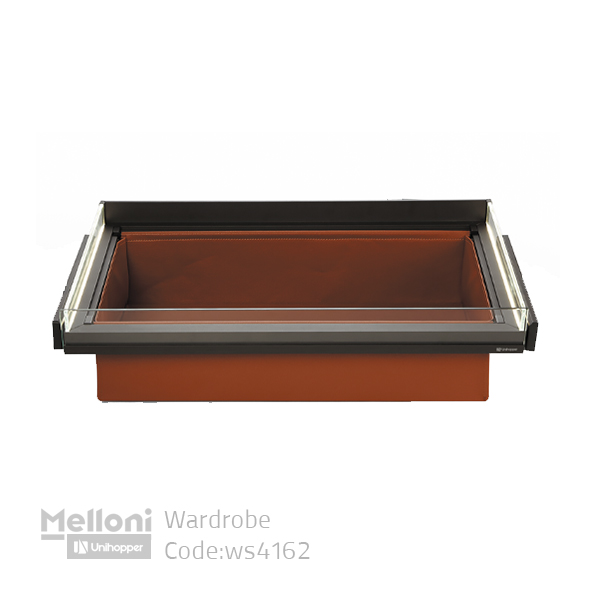 باکس چرمی ریلی داخل کمد لباس