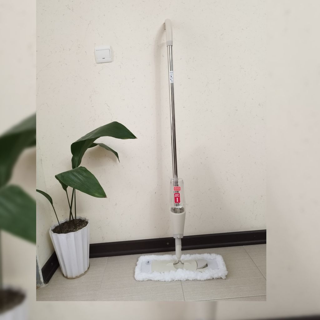 طی تمیزکاری پارکت لمینت