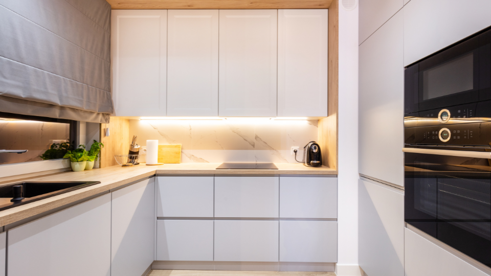 نورپردازی کابینت