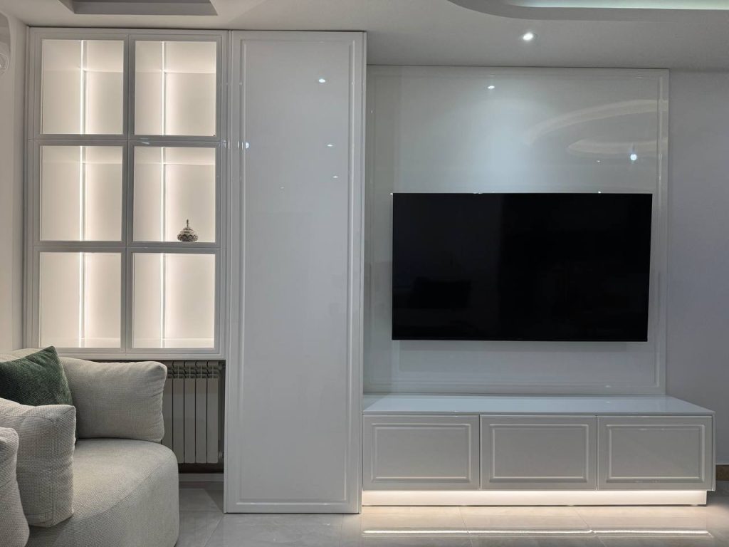 تی وی وال در رشت